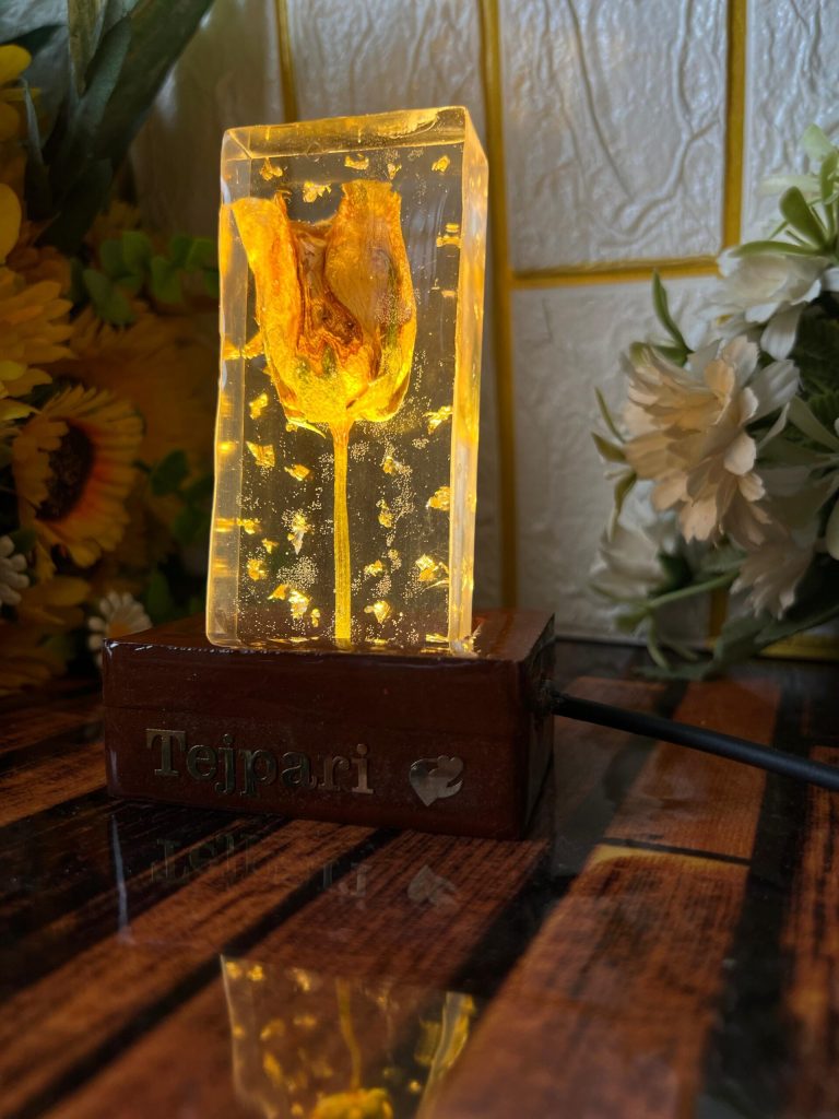 Resin Flower Lamp | Preserved Wedding Rose with LED Light