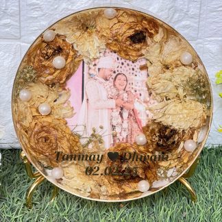 Epoxy Resin Photo Frame with Varmala Flowers (6- Inch)