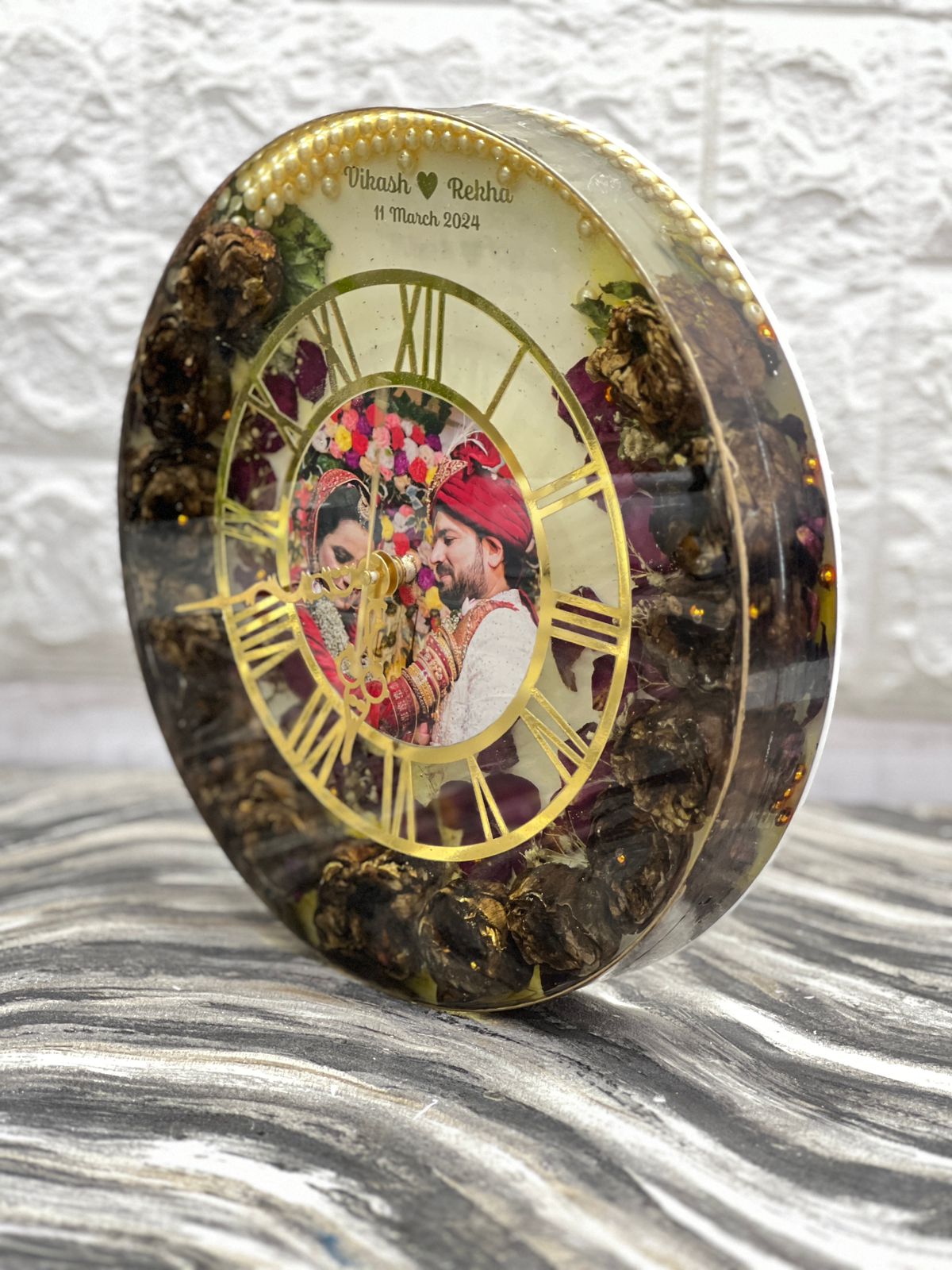 Resin Wall Clock with Wedding Garland Preservation ( 12inch ) - Image 3