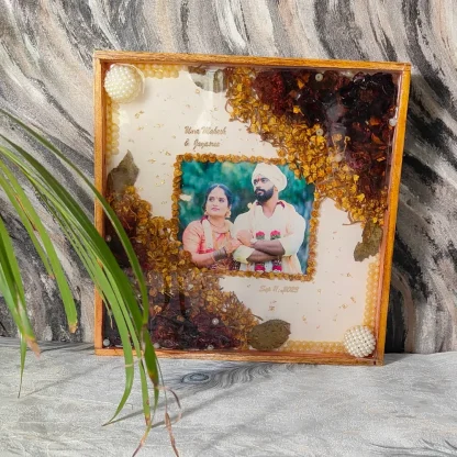 Square Varmala Preservation Couple Photo Frame with Big Pearls Bowls Design