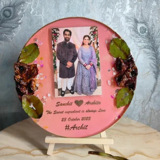 Wedding Garland Flower Preserved Resin Couple Photo Frame (8 inches)