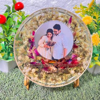 Round Resin Photo Frame with Preserved Flowers ( 6-  Inch)