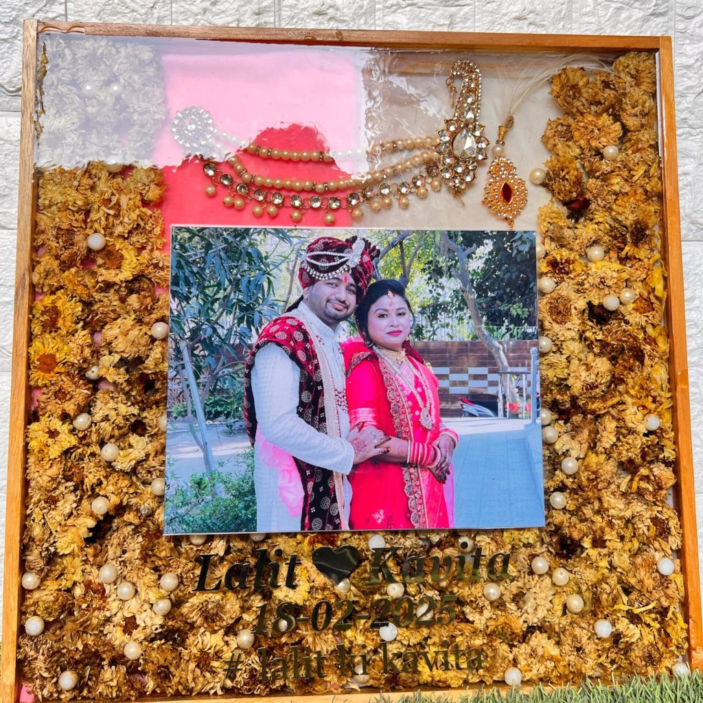 Customized Wedding Memory Preservation Resin Frame -(18 ) Inch