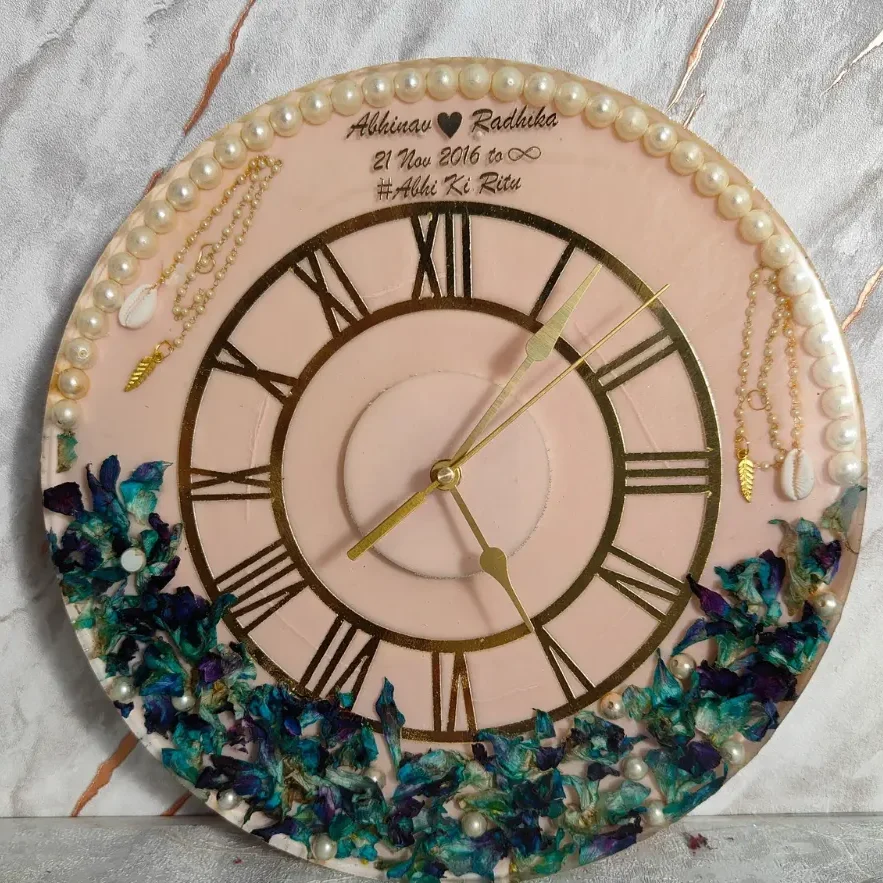 Varmala Preserved Resin Wall Clock (12 Inch)