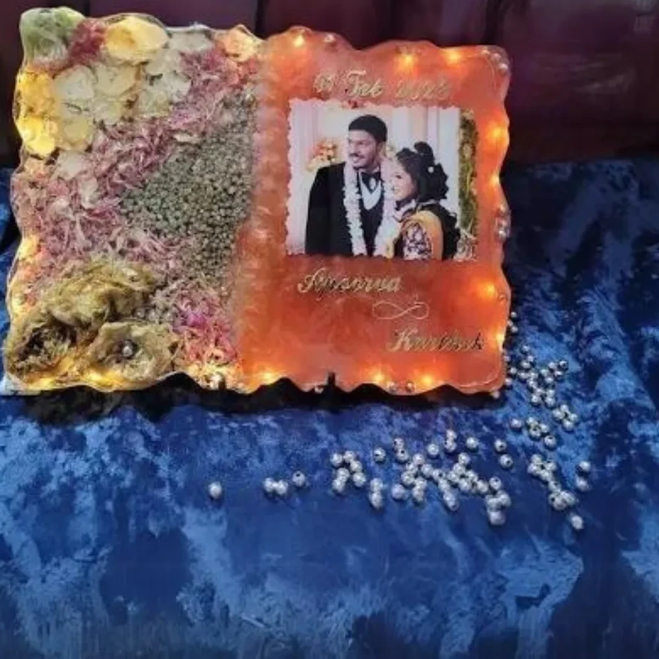 Zig-Zag Wedding Varmala Preservation Frame with Cork Lights
