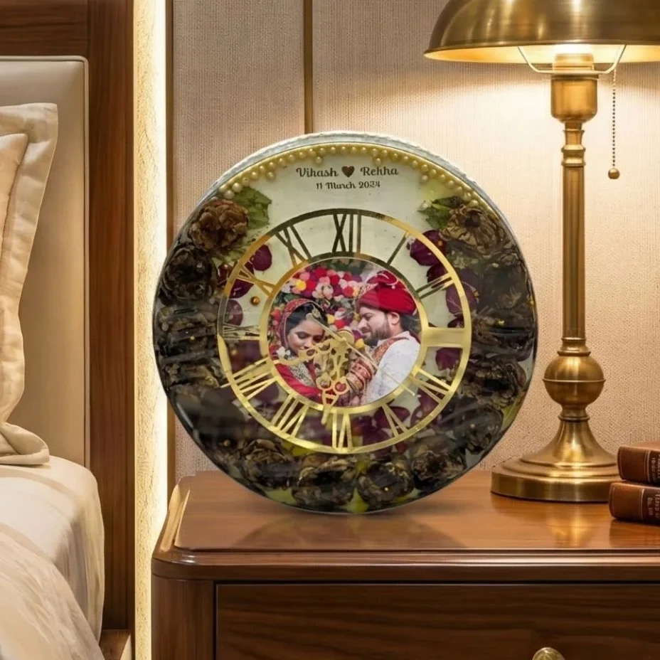 Resin Wall Clock with Wedding Garland Preservation ( 12inch )