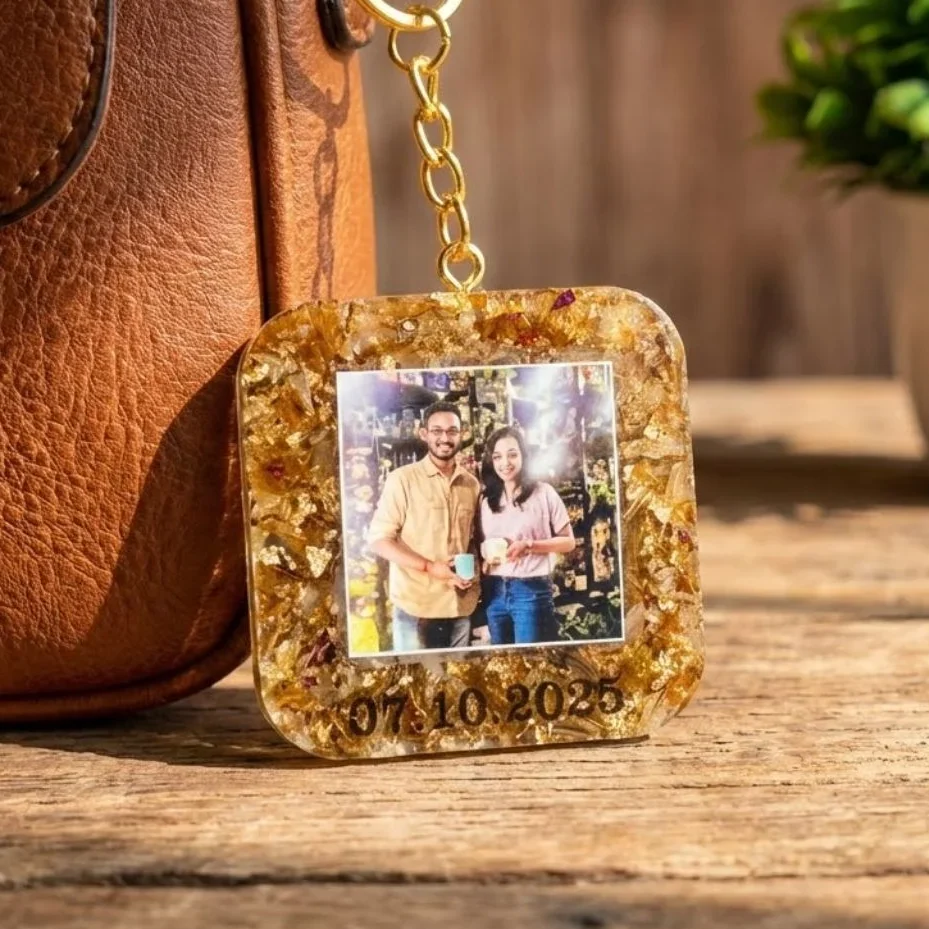 Square Photo Resin Keychain With Real Flower