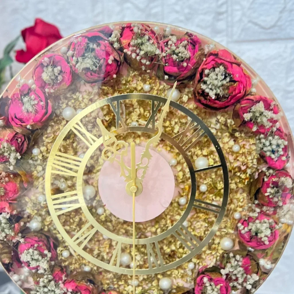 Garland Preservation in Resin Wall Clock