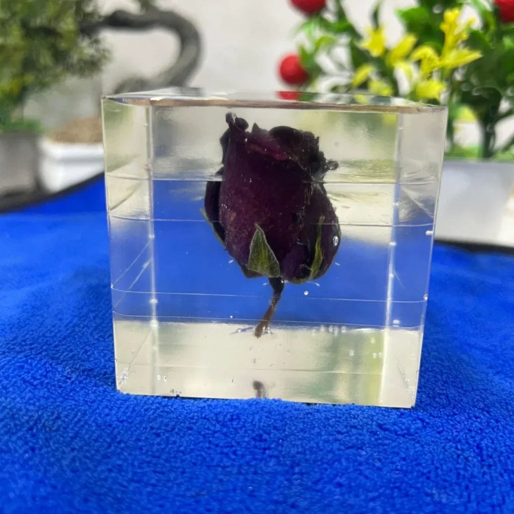 Resin Cube with Real Rose ( 3- Inch)