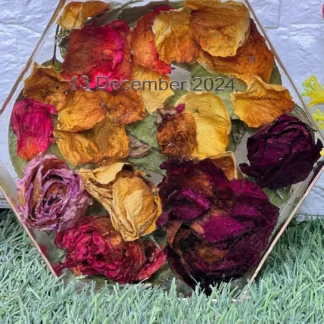 Hexagon Resin Keepsake with Jaimala Flowers (8- Inch)