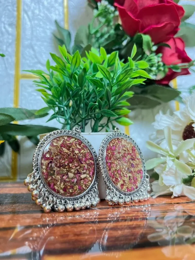 Epoxy Resin Jewelry Set – Earrings & Heart Keychain