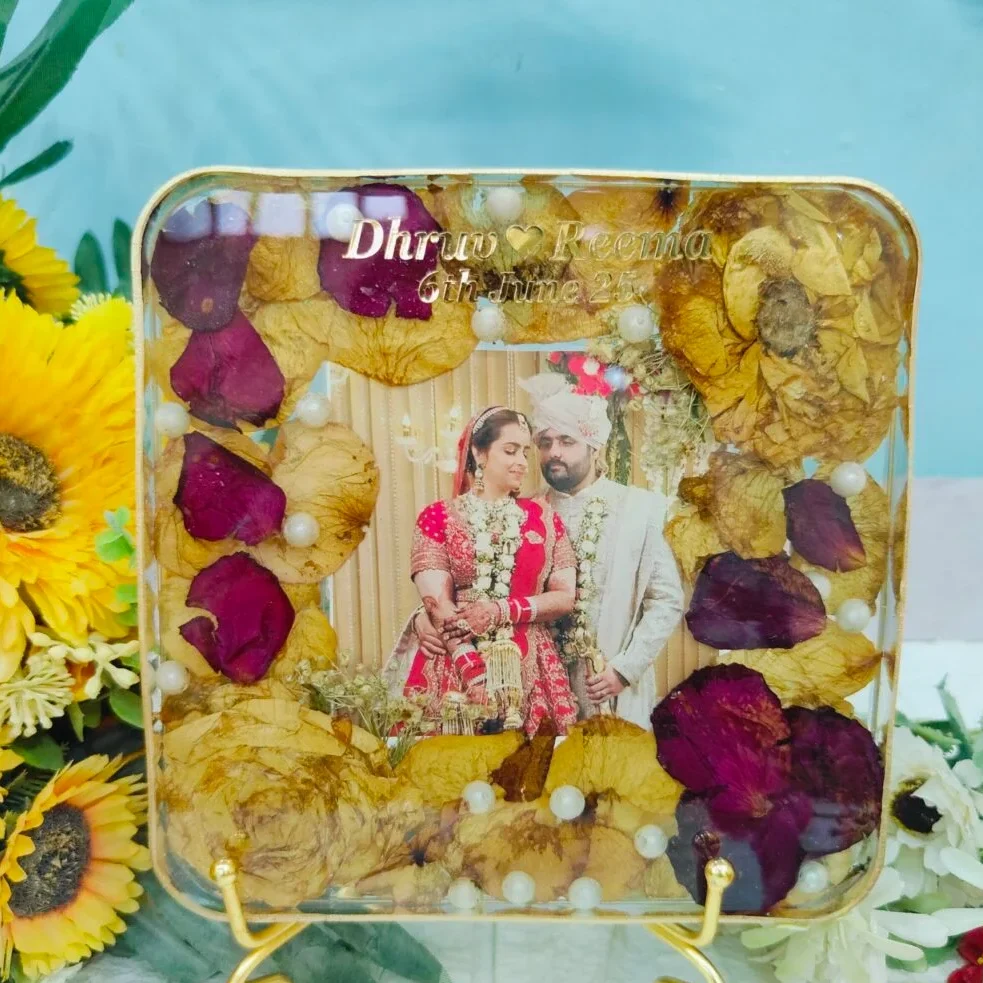 Square Resin Frame with Preserved Wedding Varmala Flowers – (6) Inches